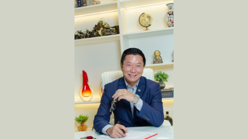 Dr. Milton Seigi Hayashi mostra como a cirurgia plástica moderna valoriza a individualidade e a diversidade corporal.